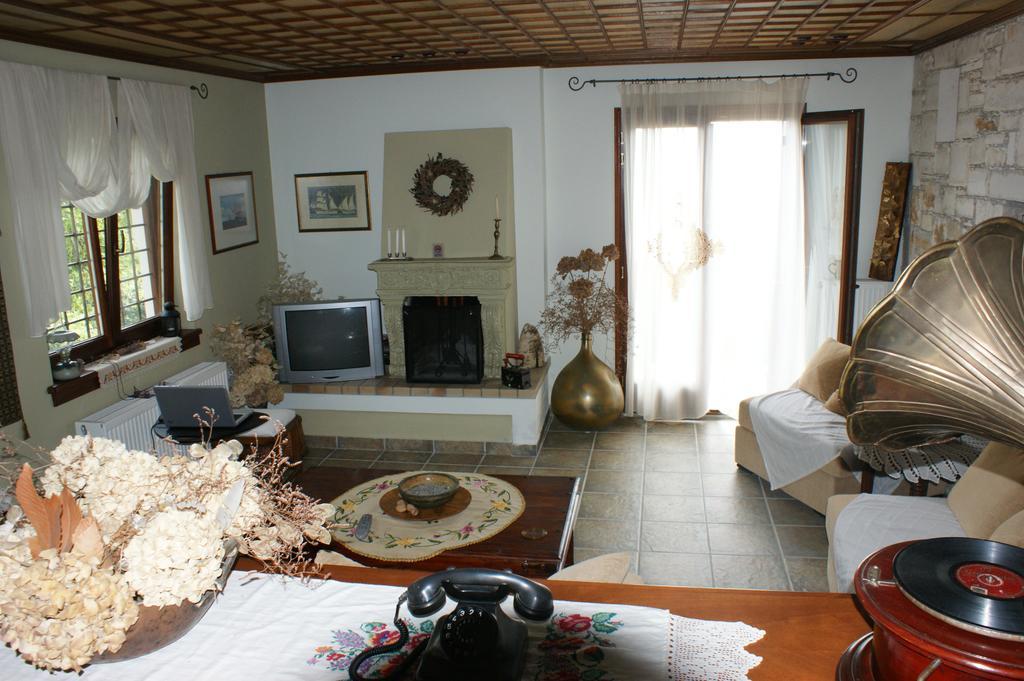 Guesthouse Kalosorisma Tsagarada Ngoại thất bức ảnh